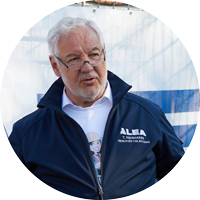 Porträt von Thomas Reimann